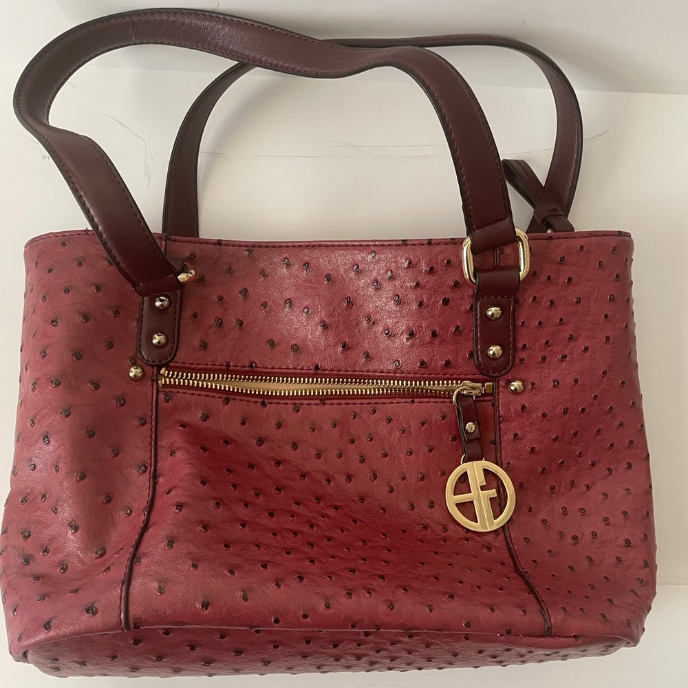 Giani Bernini embossed faux ostrich hobo bag